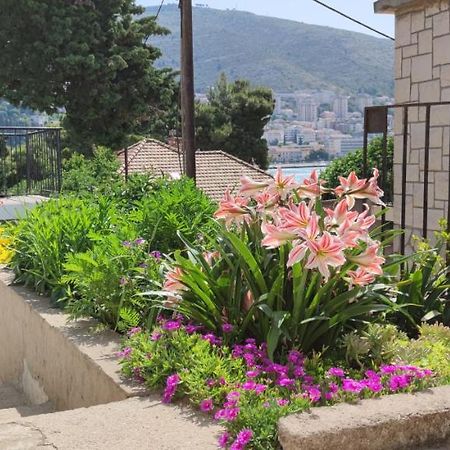 Apartment "Orangina" Sea - Nature - Relax - Ideal For Couples Dubrovnik Bagian luar foto