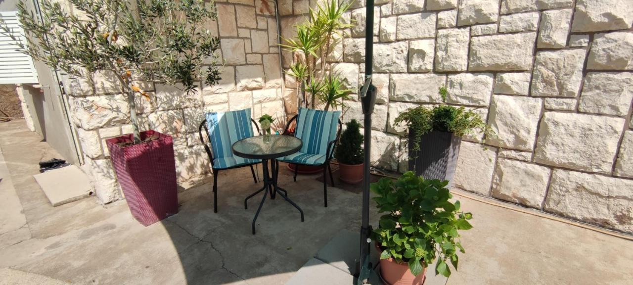 Apartment "Orangina" Sea - Nature - Relax - Ideal For Couples Dubrovnik Bagian luar foto