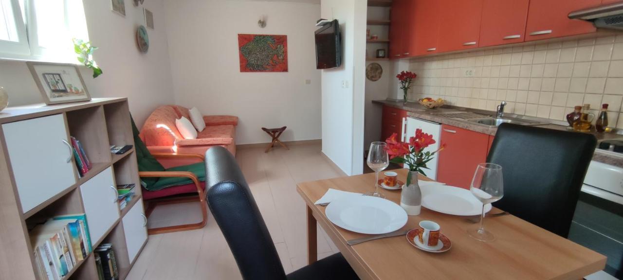 Apartment "Orangina" Sea - Nature - Relax - Ideal For Couples Dubrovnik Bagian luar foto