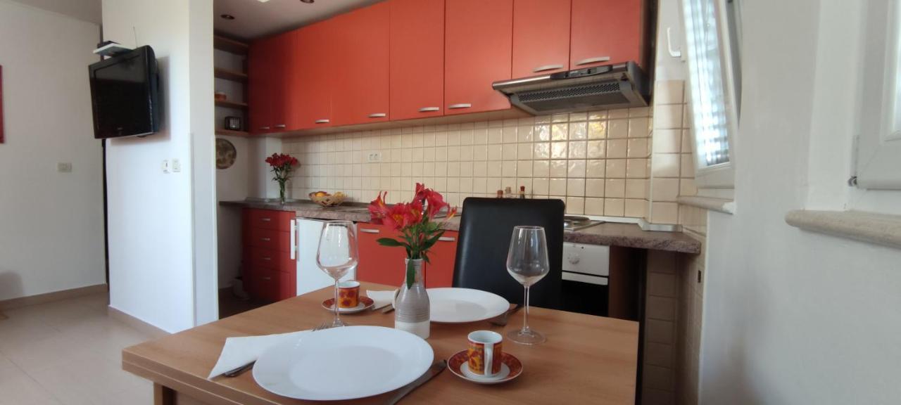 Apartment "Orangina" Sea - Nature - Relax - Ideal For Couples Dubrovnik Bagian luar foto