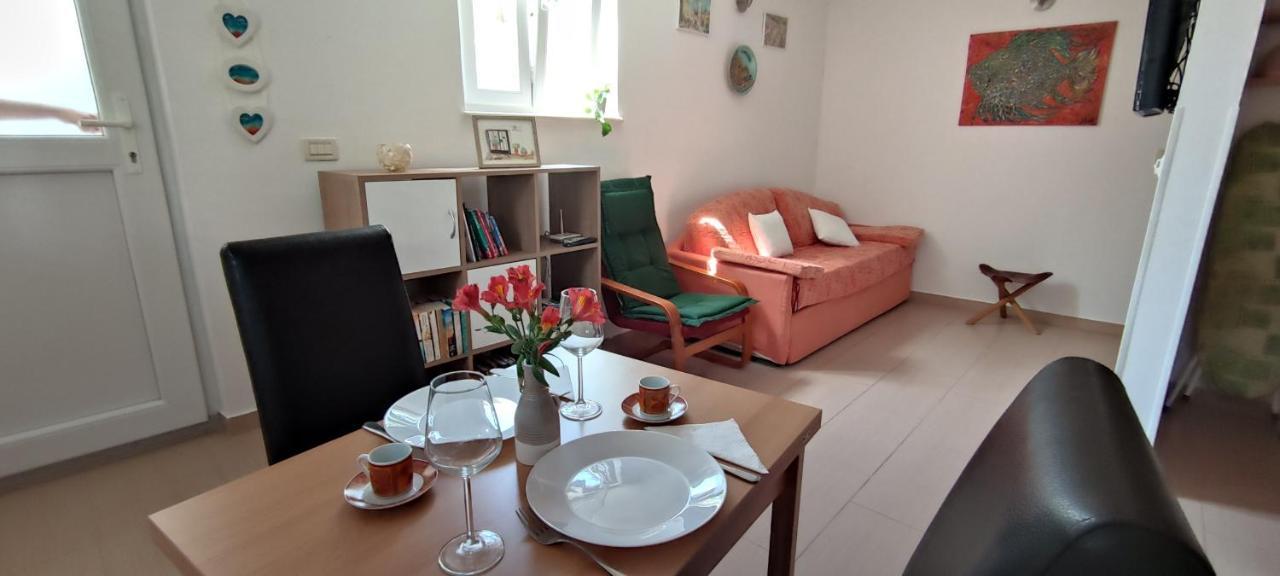 Apartment "Orangina" Sea - Nature - Relax - Ideal For Couples Dubrovnik Bagian luar foto